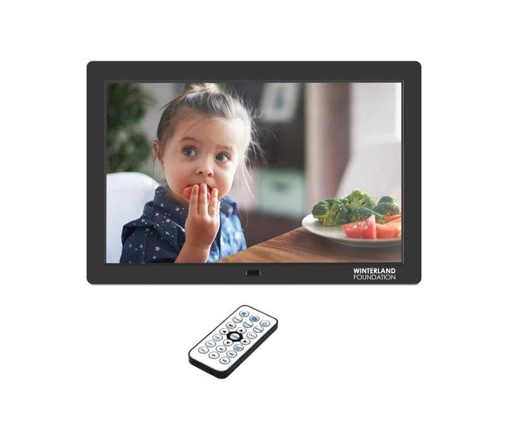 8" Digital Photo Frame - 16GB
