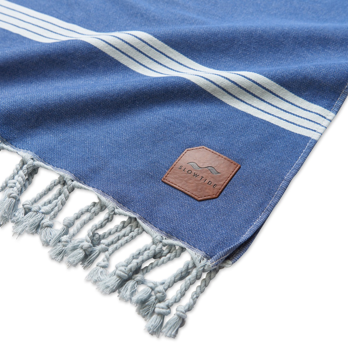 Slowtide Throw Blanket - Thumbnail 2
