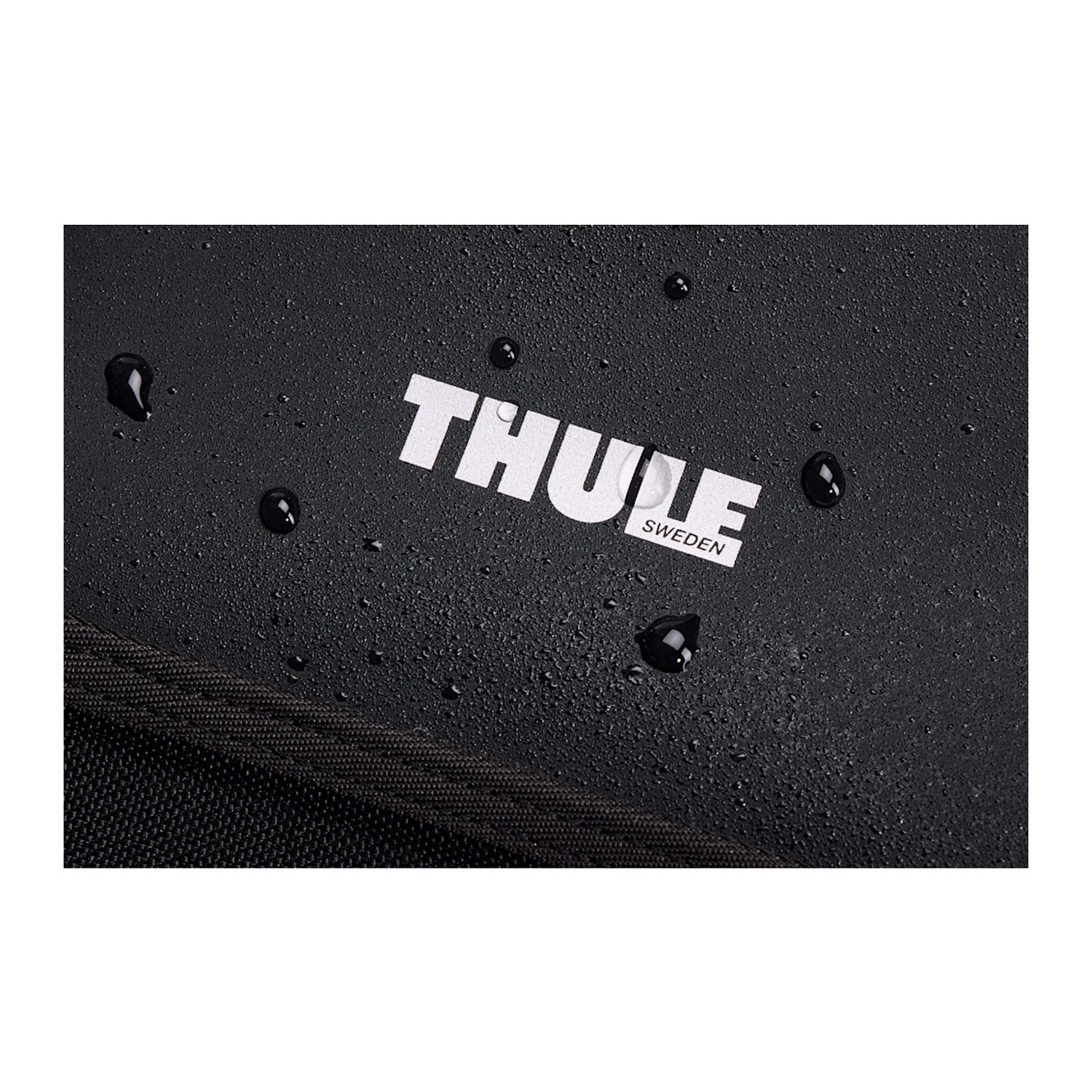 Thule® Chasm Gear Tote 30L