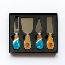 Lynn & Liana Resin Accented Cheese Knives (Set of 4)