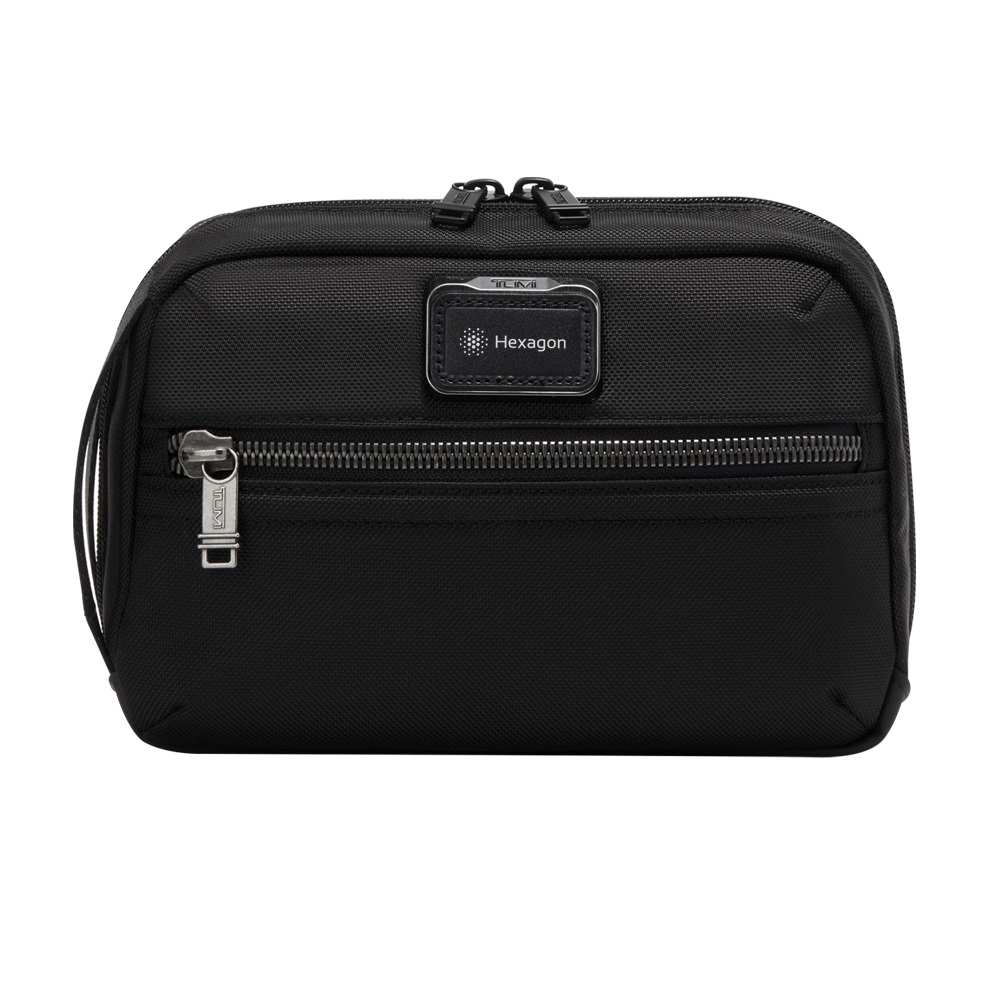 Tumi Response Travel Kit image