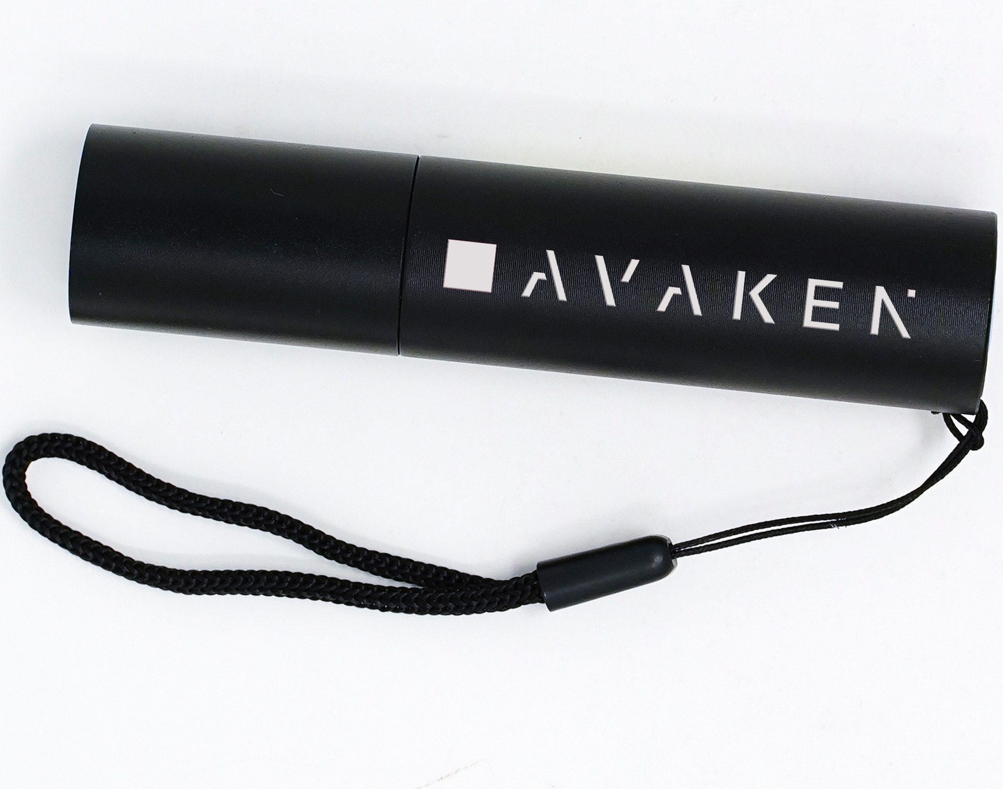reNew Rechargeable Flashlight