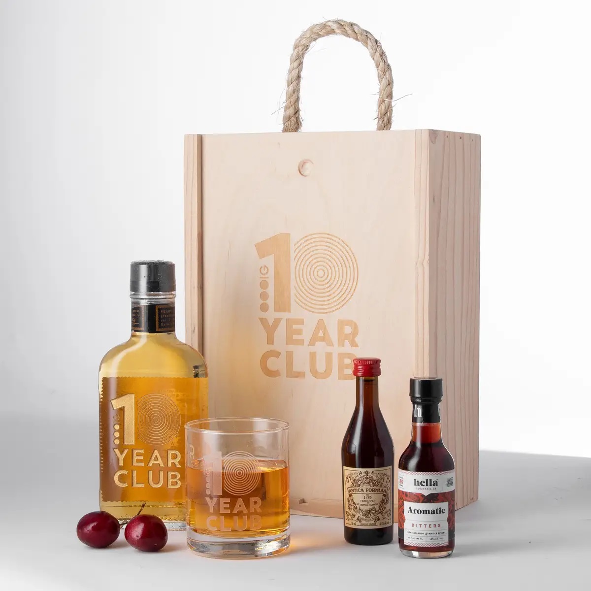 Manhattan Cocktail Kit - Single Serve image