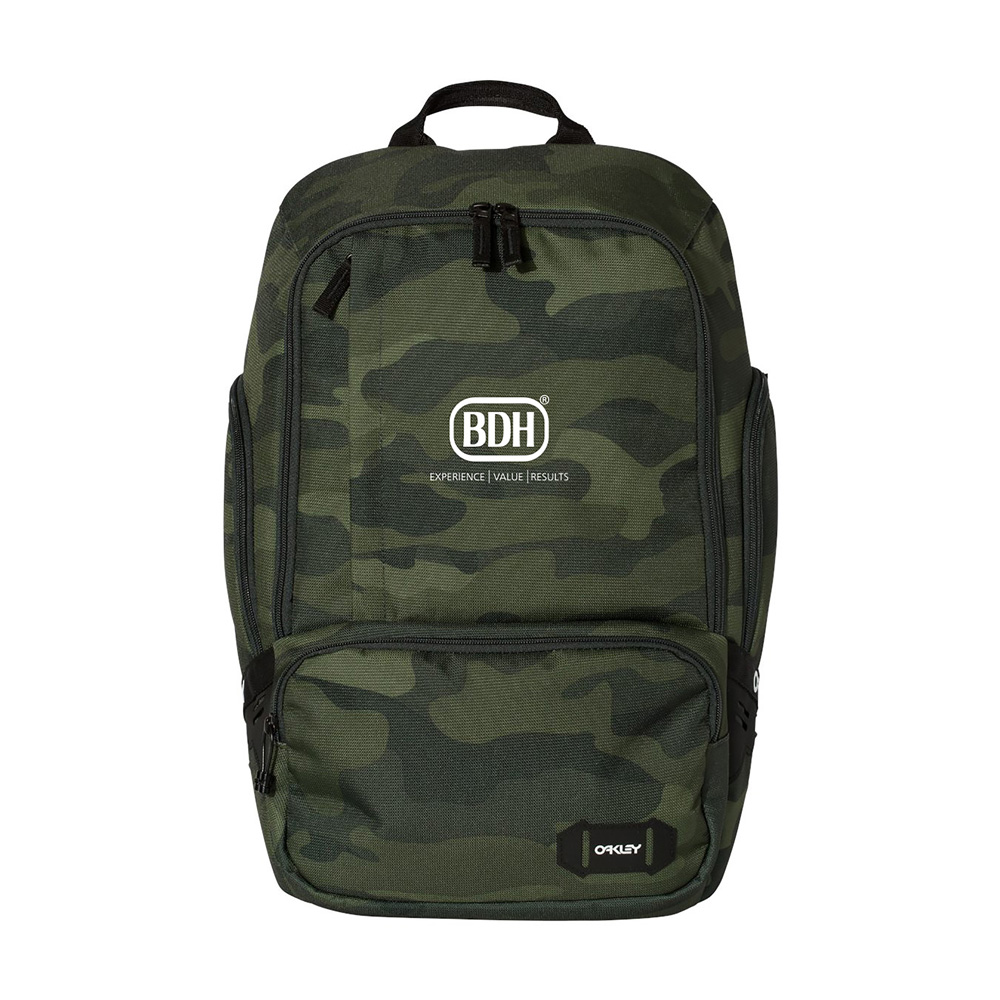 Oakley® 22L Street Organizing Backpack