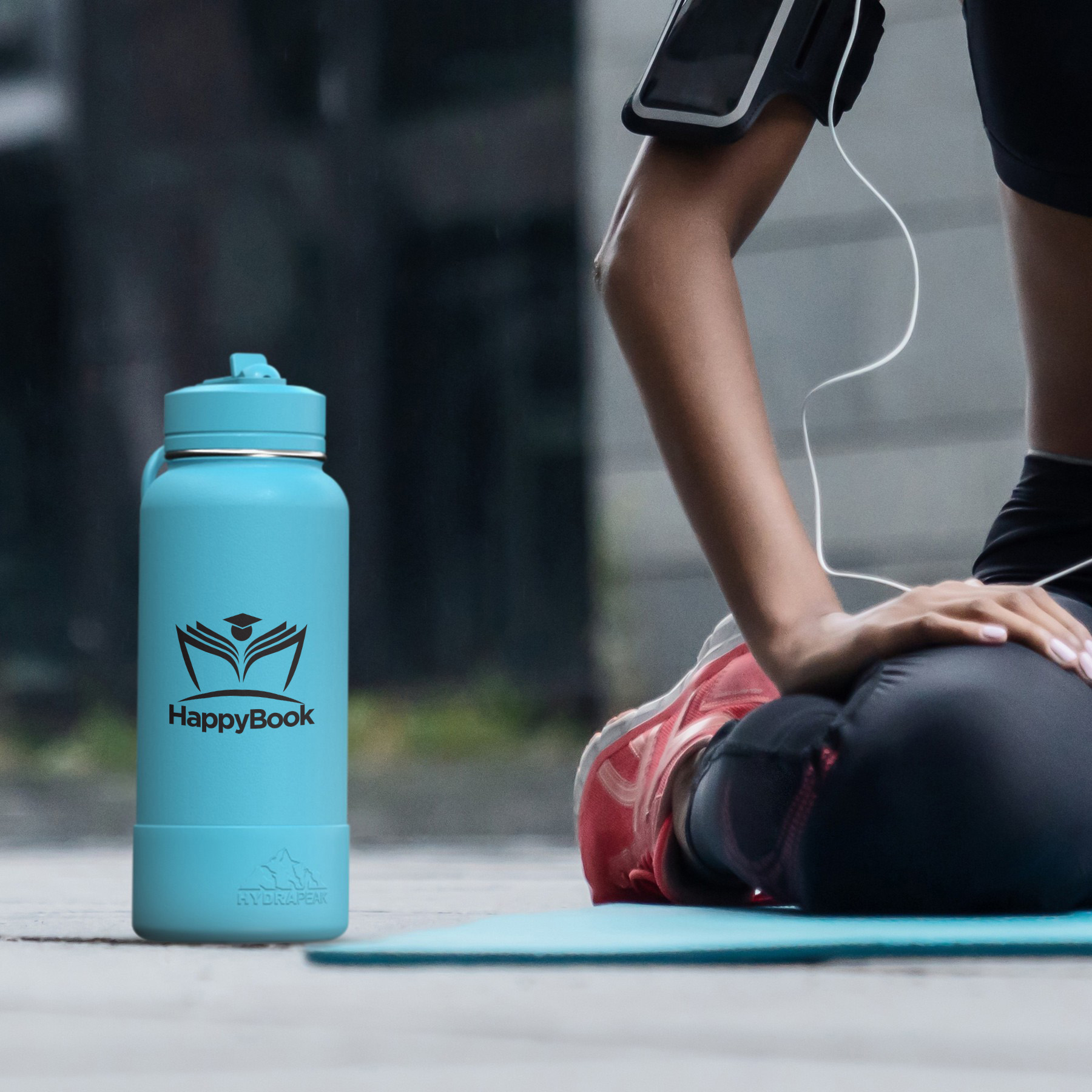 HydraPeak Sport Boot Insulated Water Bottle with Straw Lid - 32 oz.